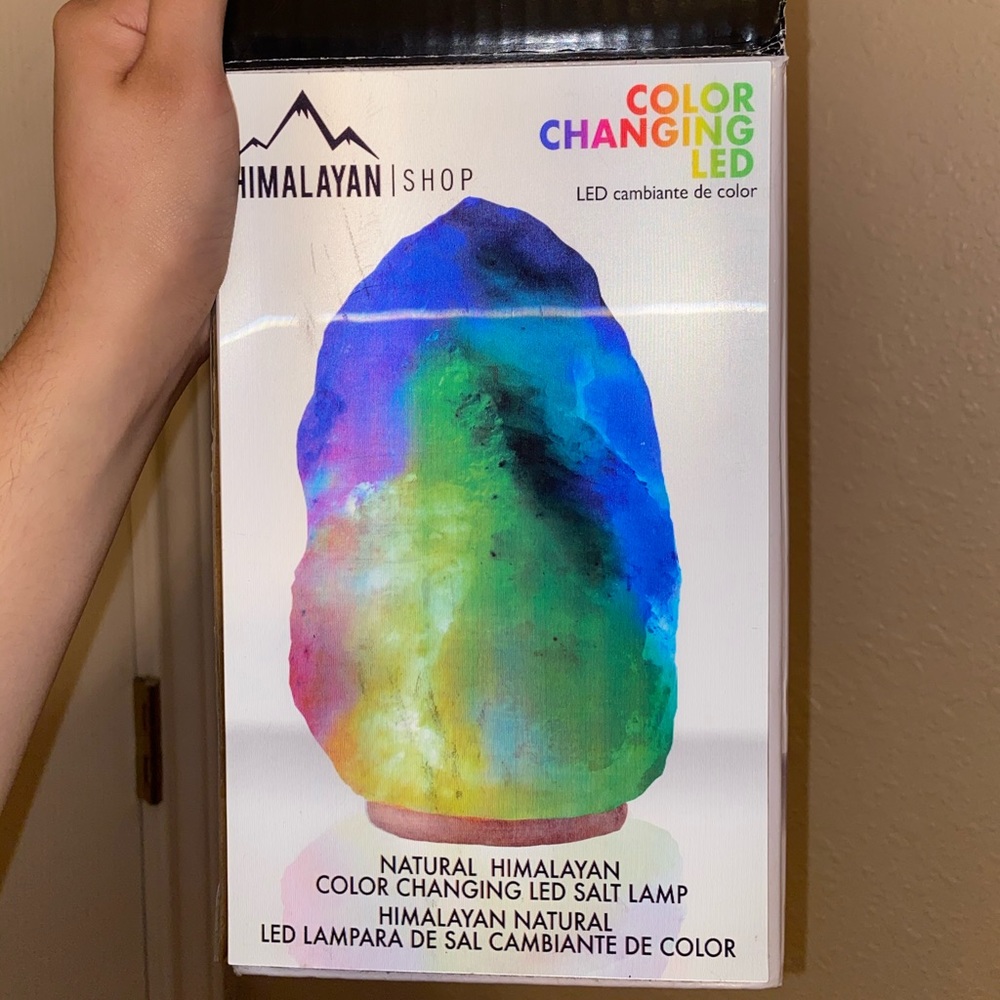 Natural Himalayan color changing LED salt lamp 🌈